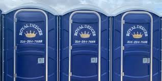 Best Portable Restroom Maintenance and Cleaning  in Lenexa, KS